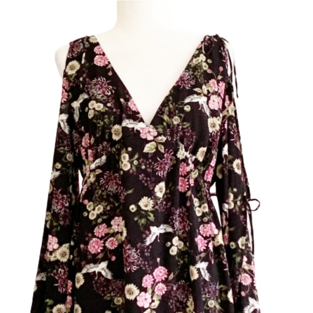 Kensie Dress Black Pink Floral Crane Motif Long Sleeve Cold Shoulder Large - Picture 9 of 15